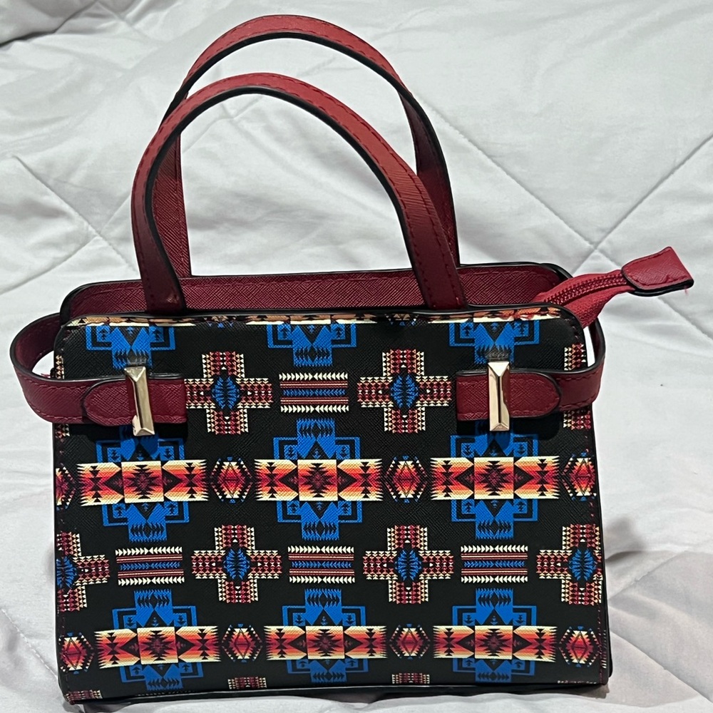 Nativo Southwestern Print Handbag – Red Trim, Structured Tote